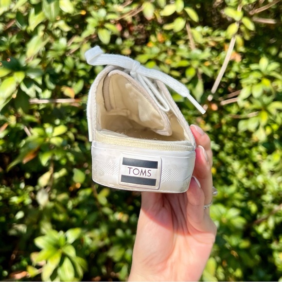 TOMS Casual Lace-Up Shoes - Picture 11 of 12